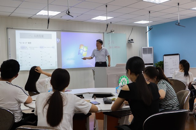 hg皇冠官网
