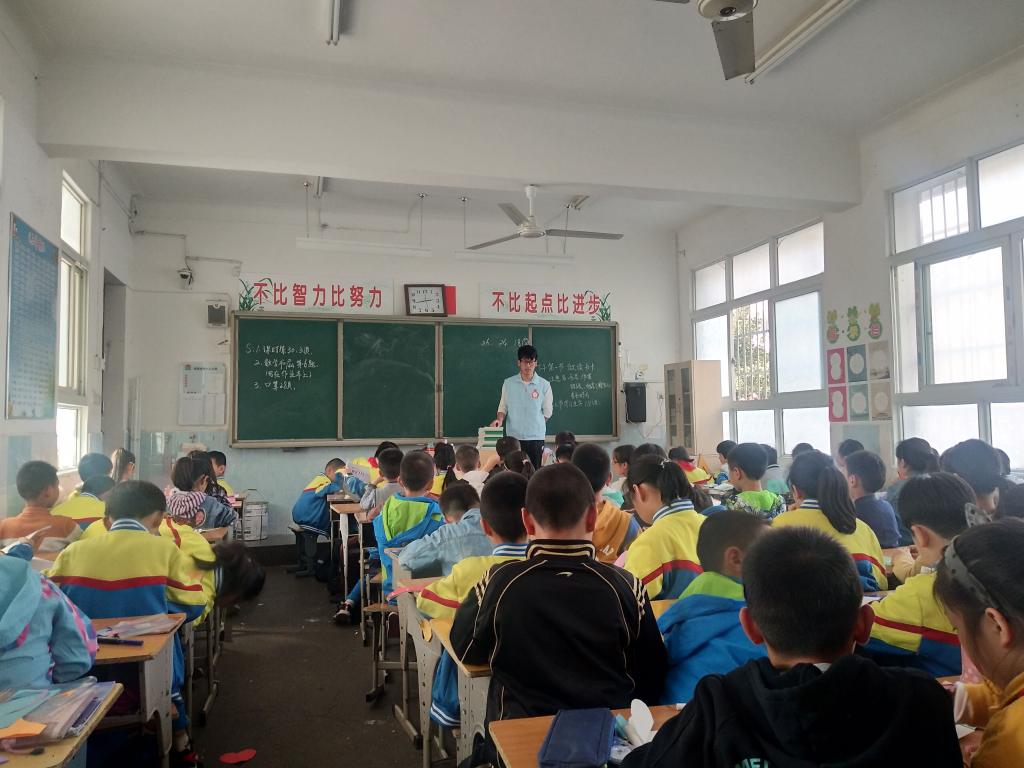 hg皇冠官网