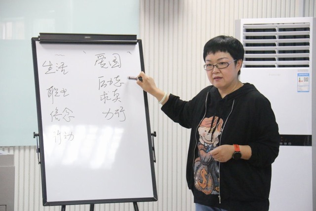 hg皇冠官网