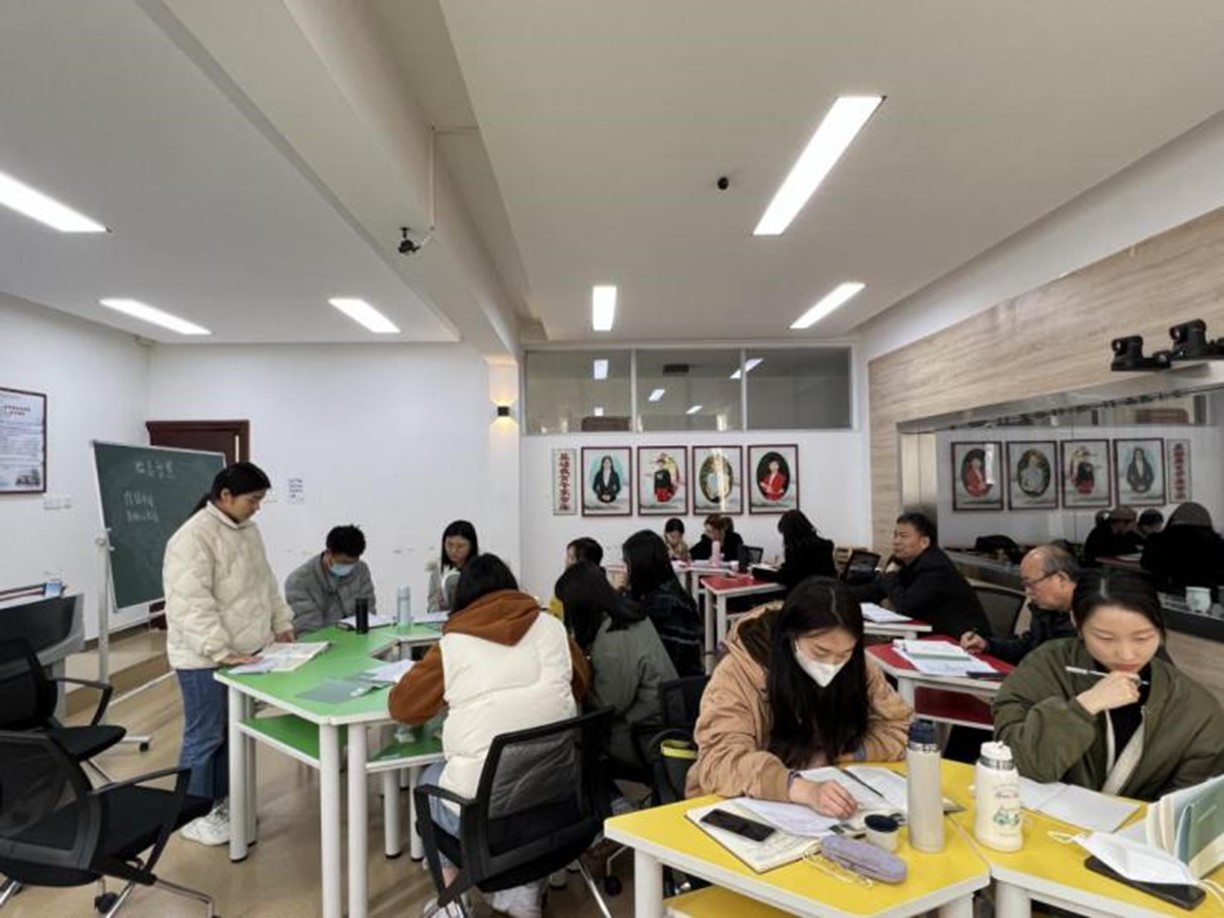 hg皇冠官网