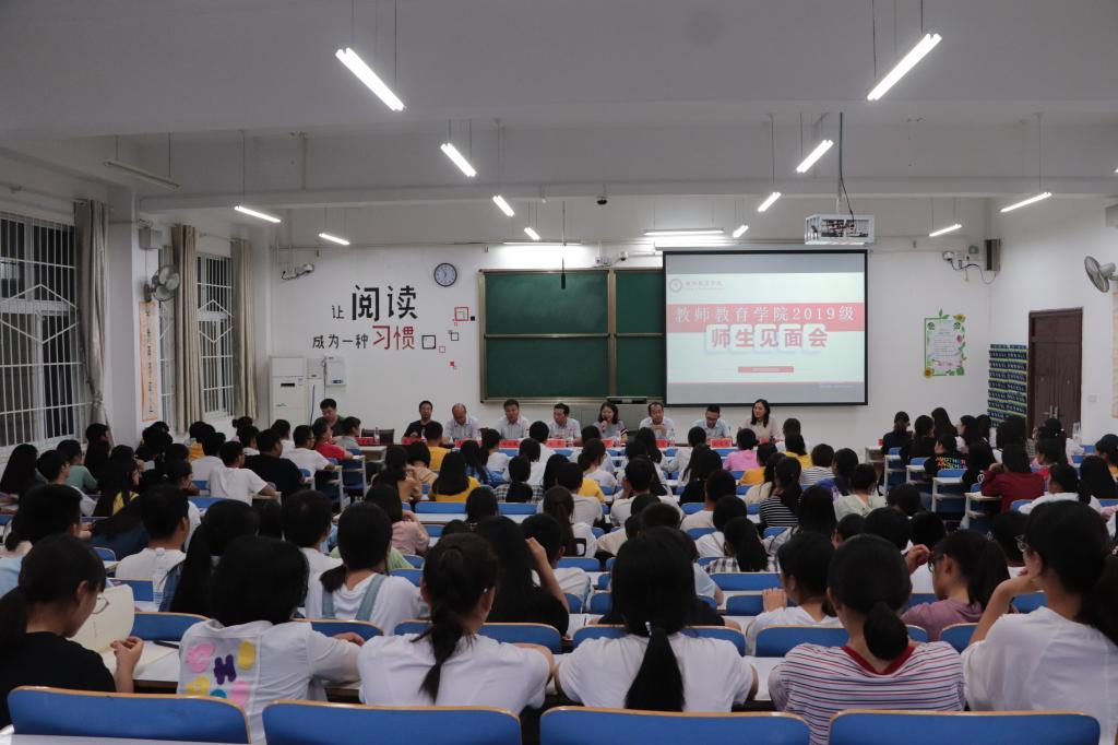 hg皇冠官网