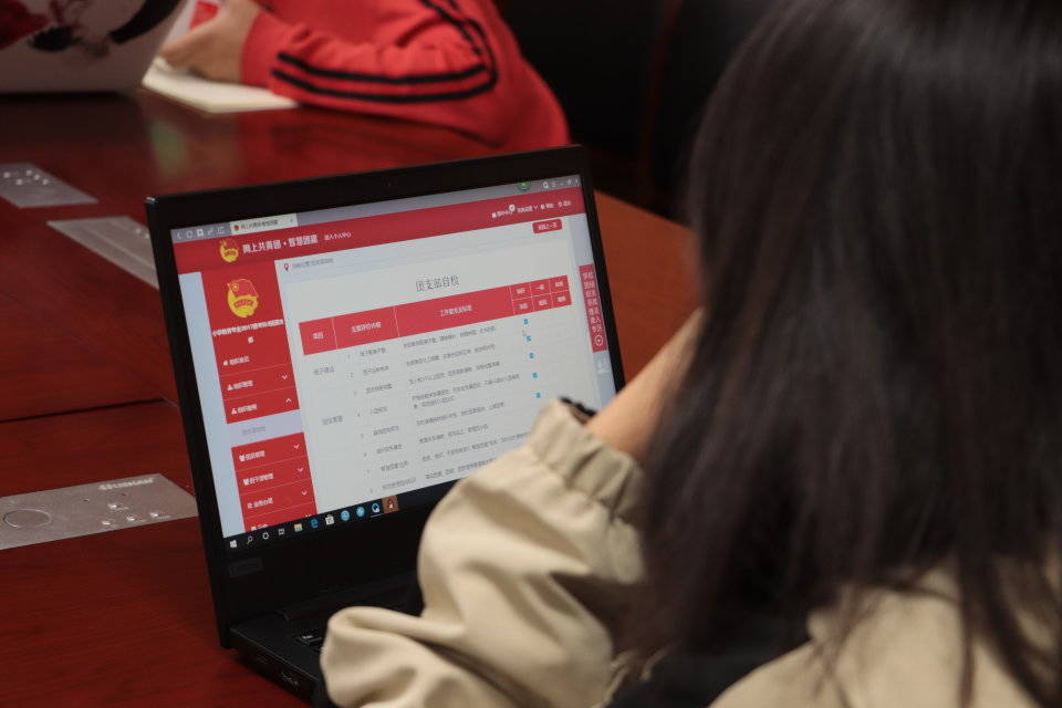 hg皇冠官网