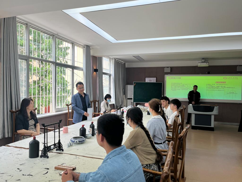 hg皇冠官网